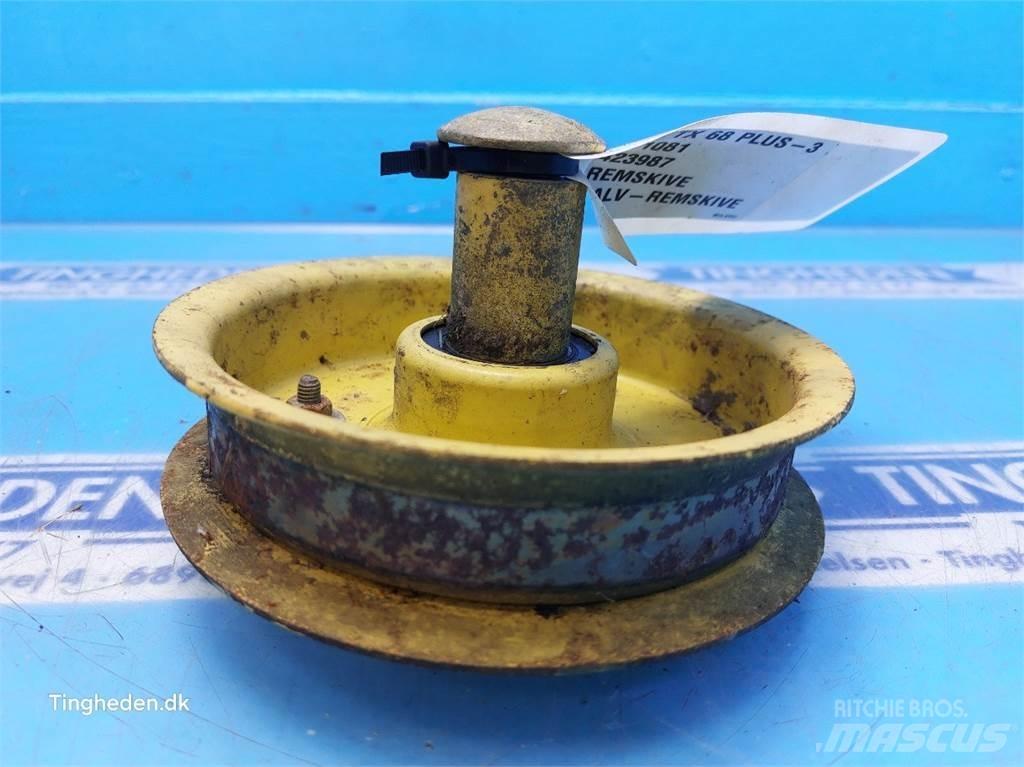 New Holland TX68 农业机械-其他