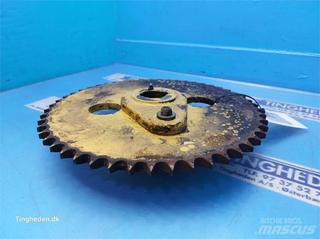 New Holland TX68 联合收割机配件