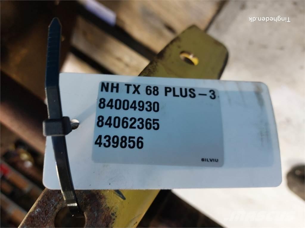 New Holland TX68 联合收割机配件