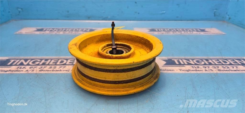 New Holland TX68 农业机械-其他