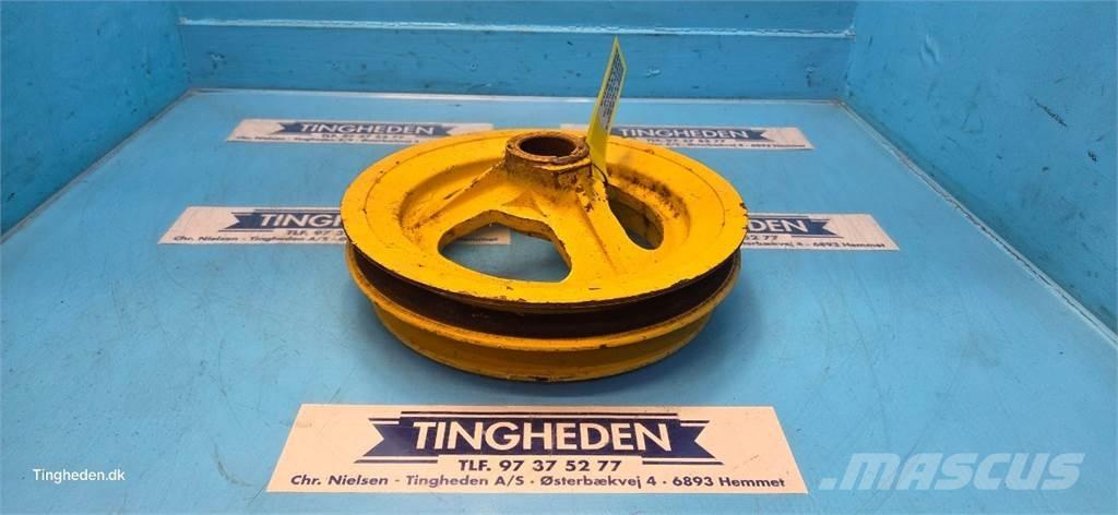 New Holland TX68 农业机械-其他