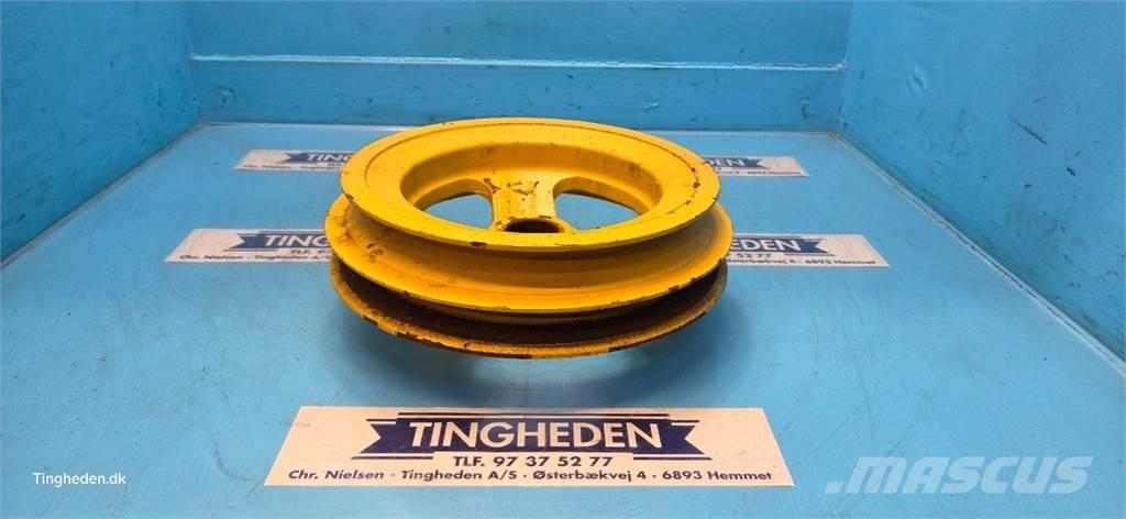 New Holland TX68 农业机械-其他
