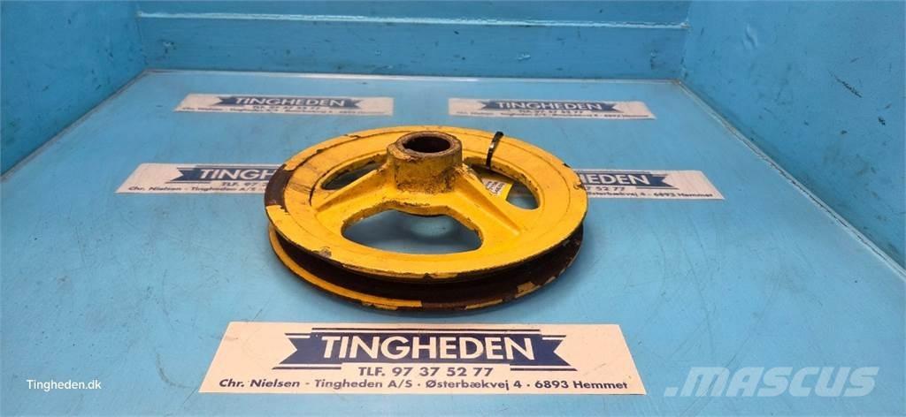 New Holland TX68 农业机械-其他