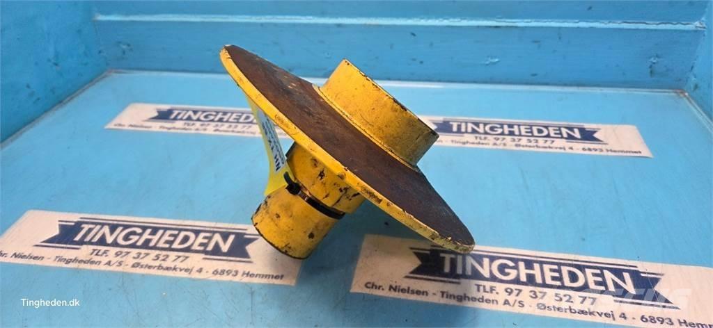 New Holland TX68 农业机械-其他