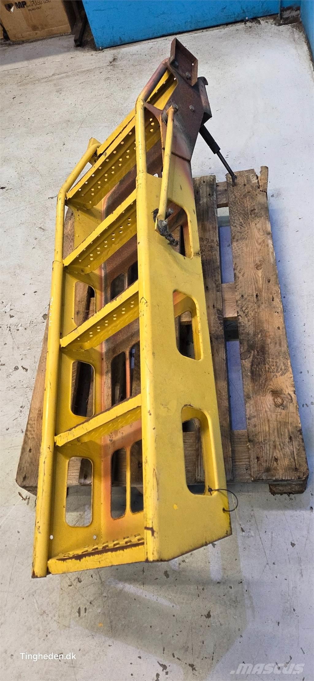 New Holland TX68 农业机械-其他