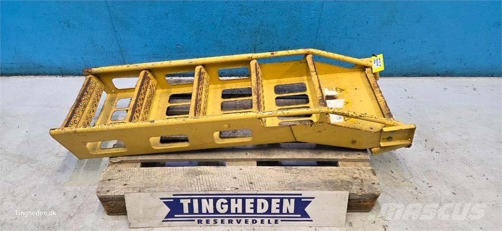 New Holland TX68 农业机械-其他