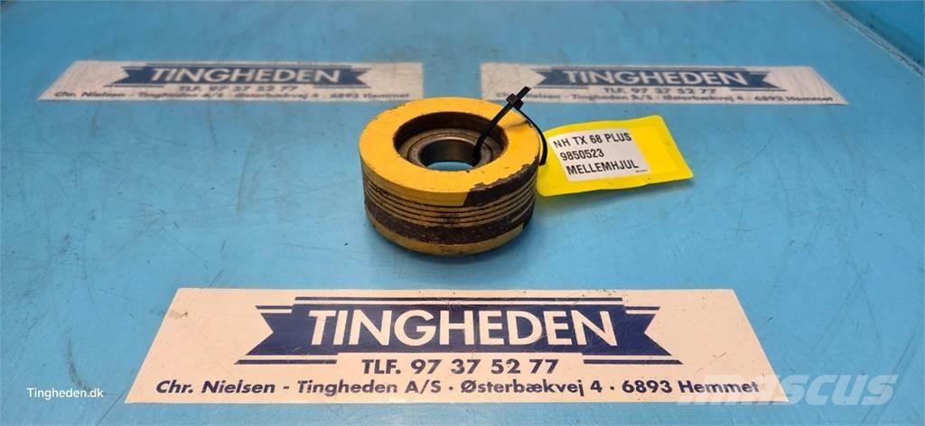 New Holland TX68 农业机械-其他