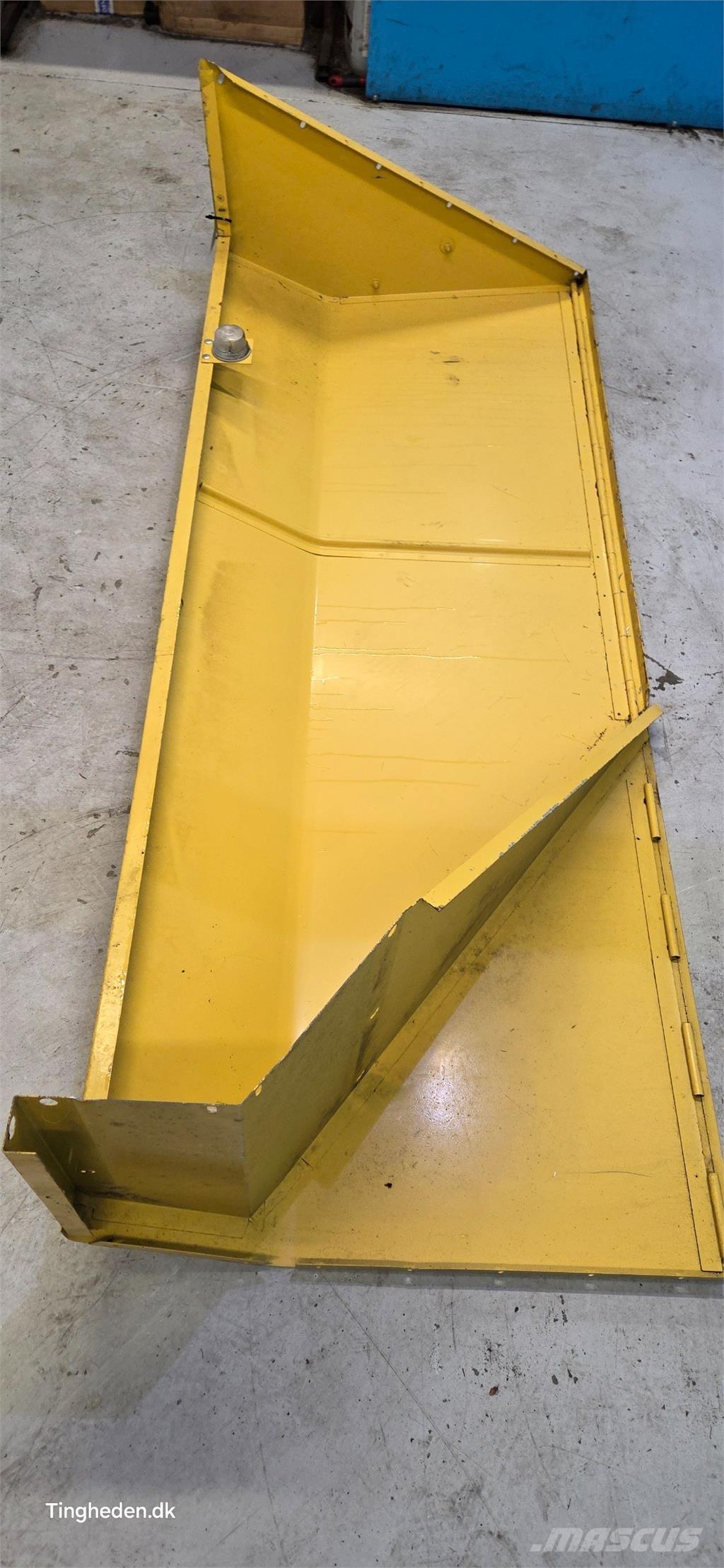 New Holland TX68 农业机械-其他
