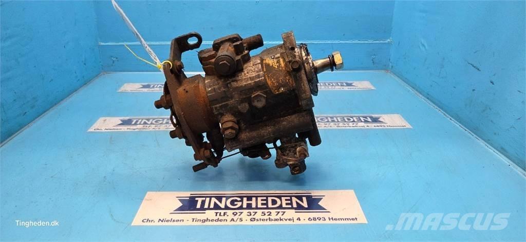 Perkins 1004-40T 发动机