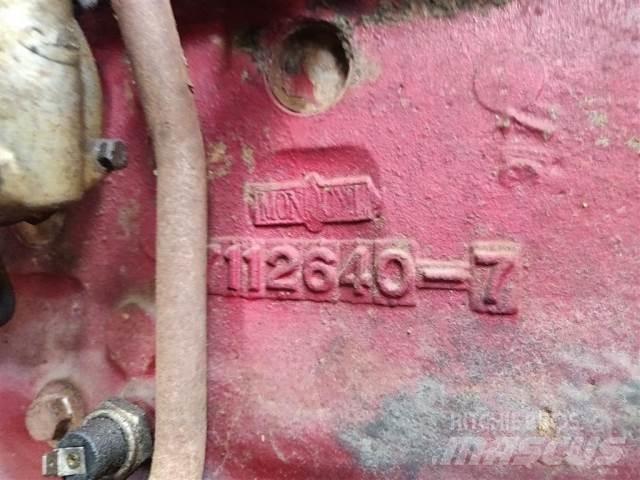 Perkins 4236 发动机
