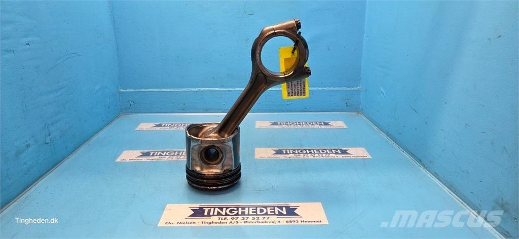  SisuDiesel 84AWF 发动机