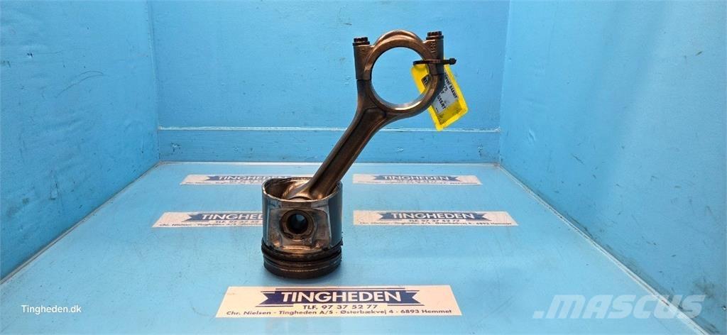  SisuDiesel 84AWF 发动机