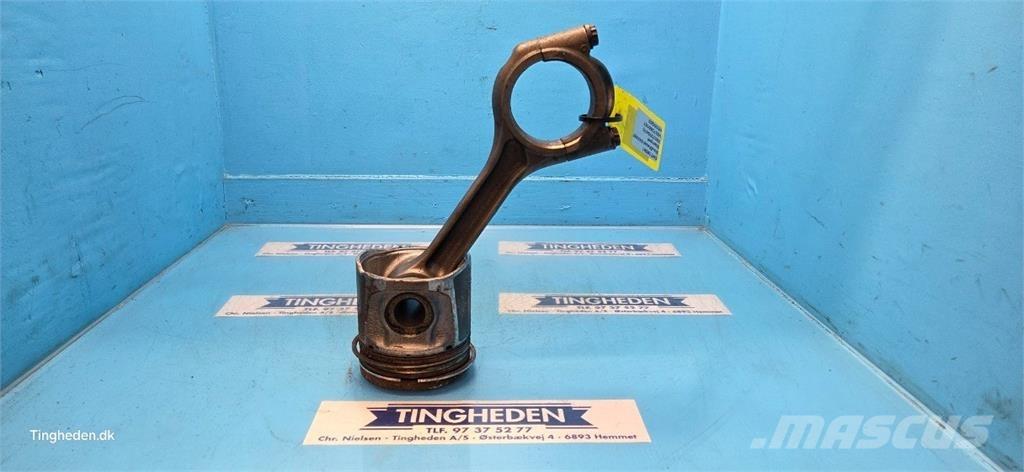  SisuDiesel 84AWF 发动机