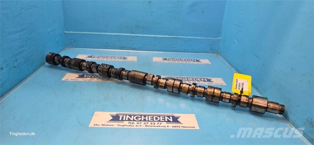 SisuDiesel 84AWF 发动机