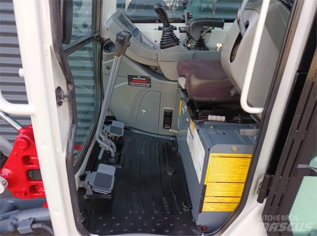 Takeuchi tb216 小型挖掘机