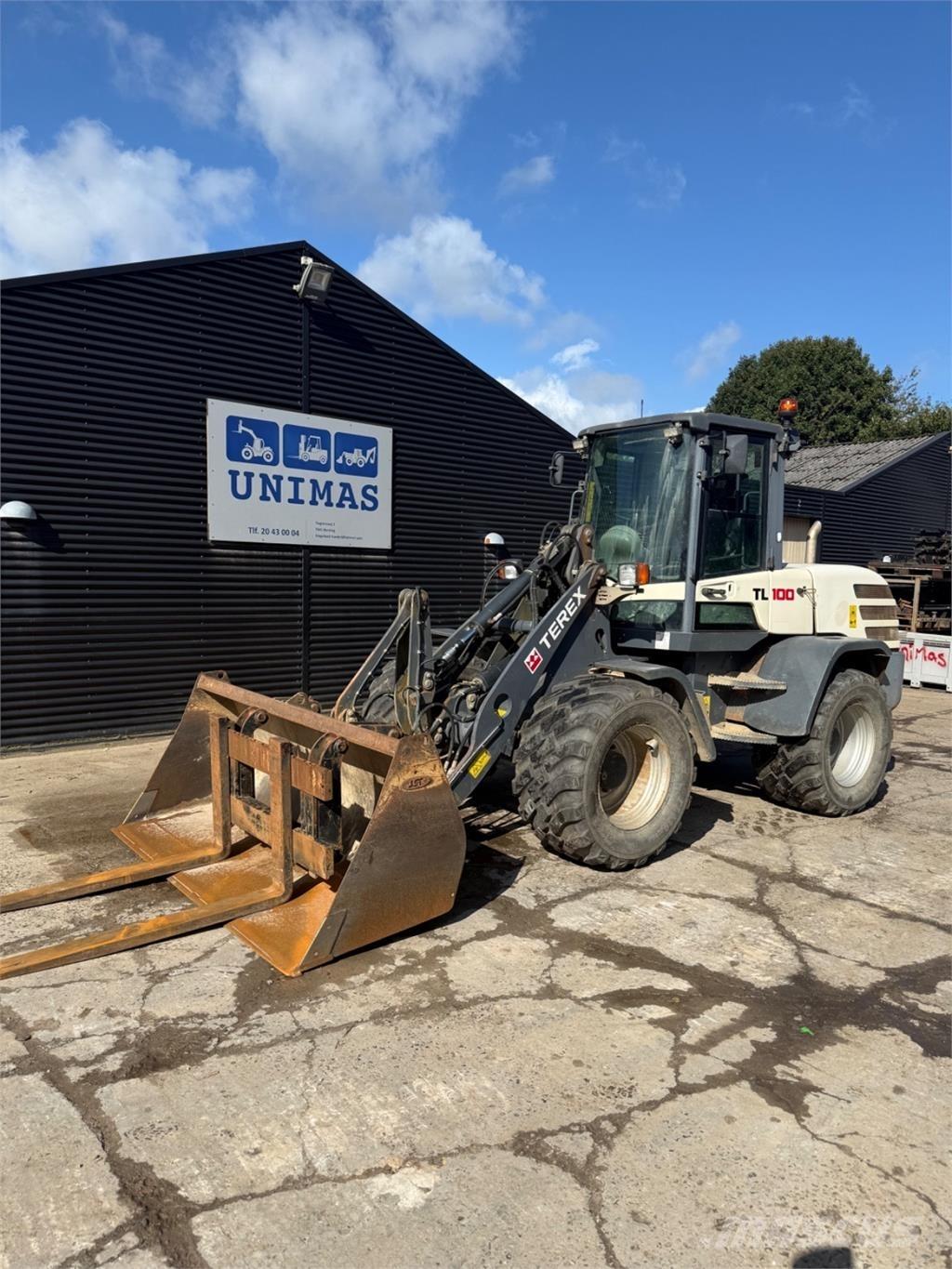 Terex TL100 轮式装载机