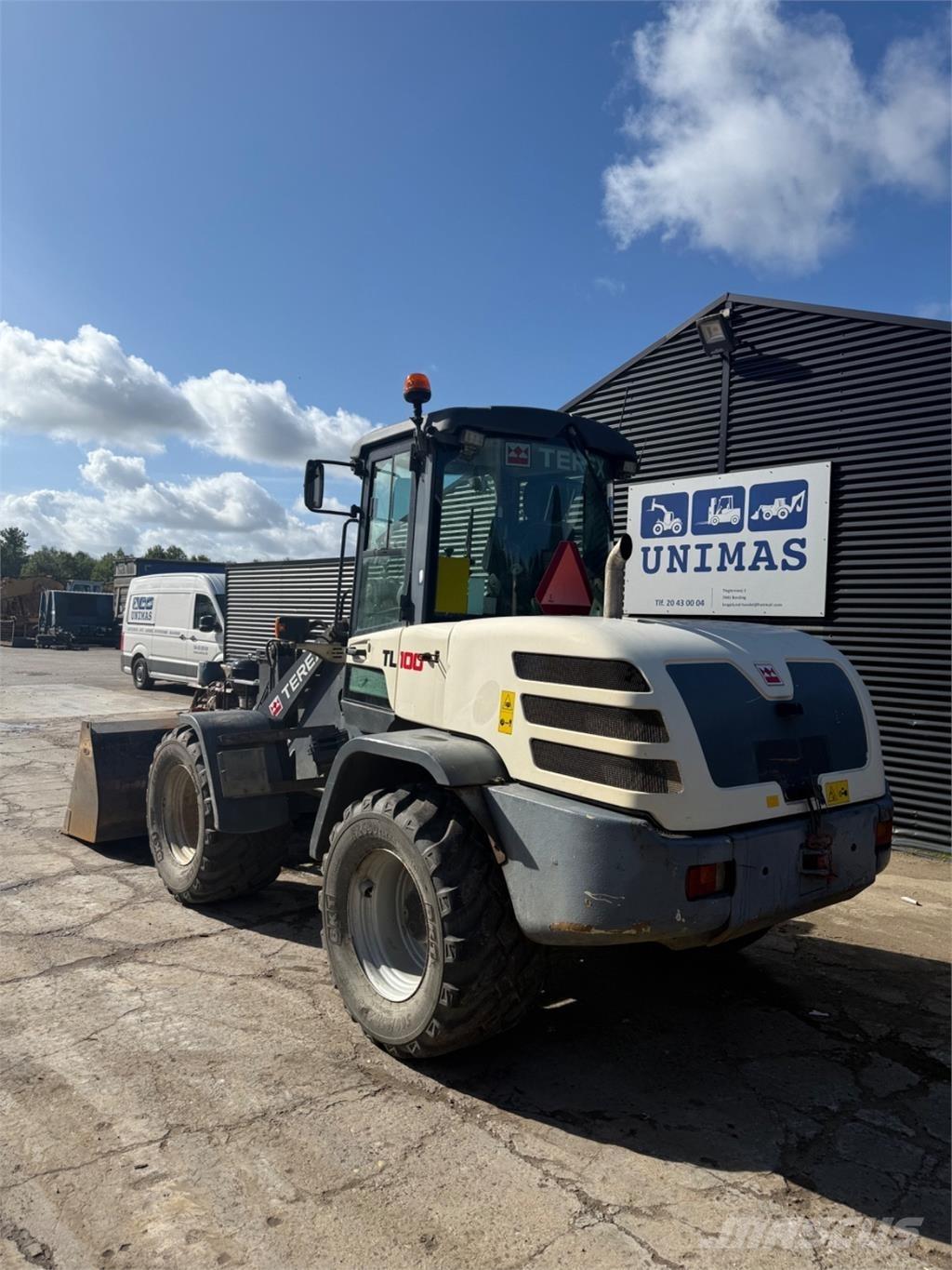 Terex TL100 轮式装载机