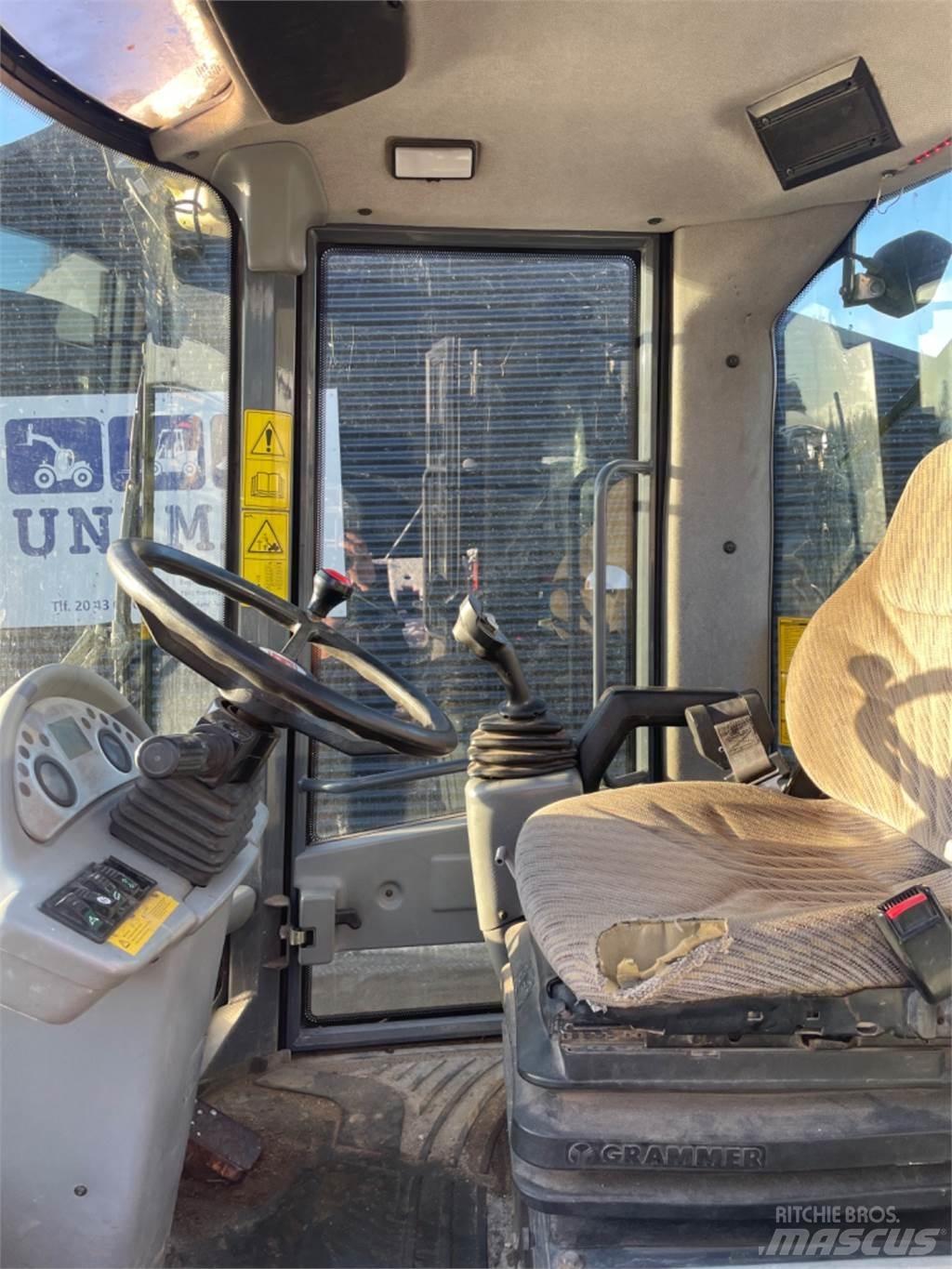 Terex TL120 轮式装载机