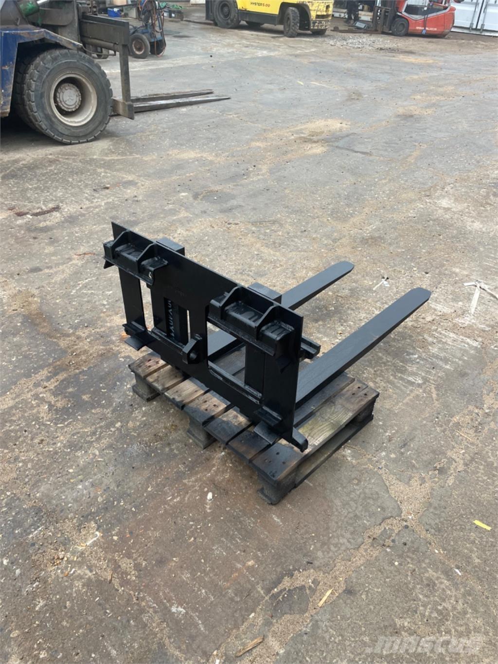 Thaler 2500kg 小型装载机