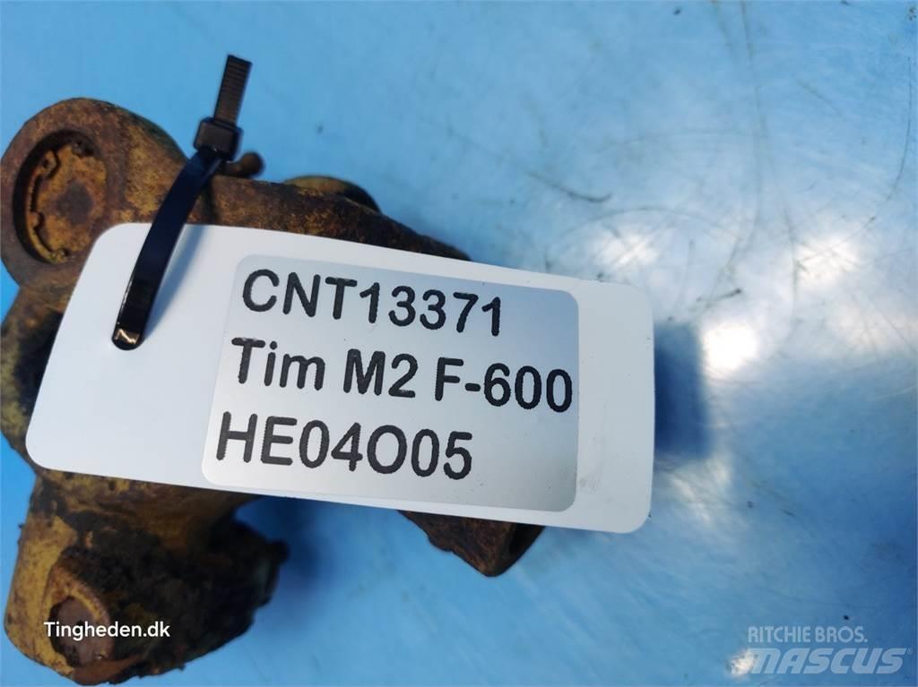 Tim M2 F-600 甜菜收获机