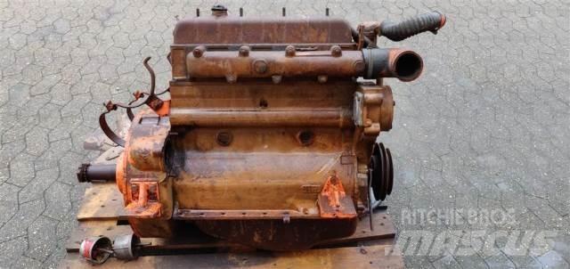 Valmet 411BL 发动机