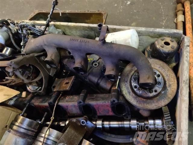 Valmet 411DL 发动机