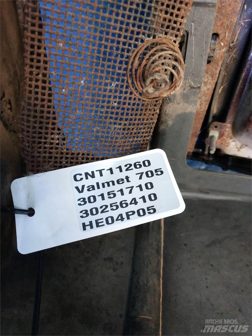 Valmet 705 散热器