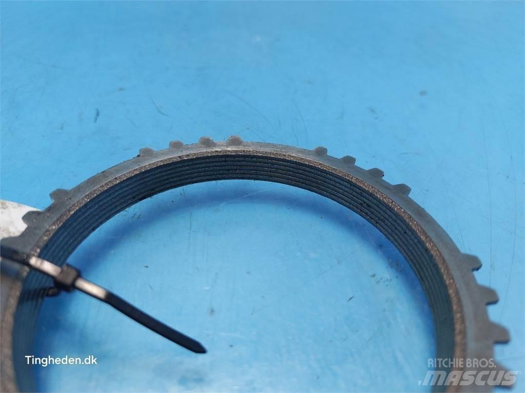 Valmet 8050 传动装置