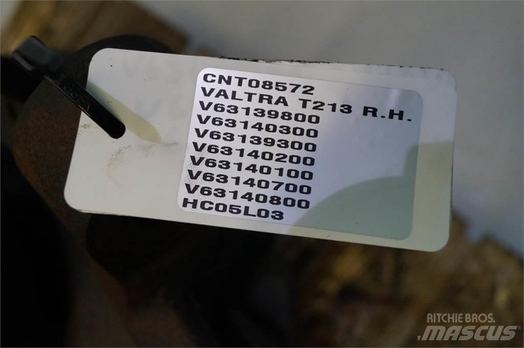 Valtra T213 其他拖拉机配件