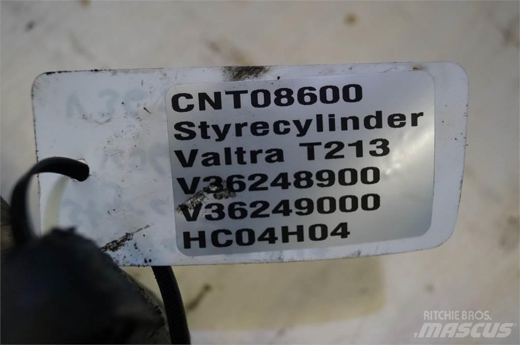Valtra T213 液压