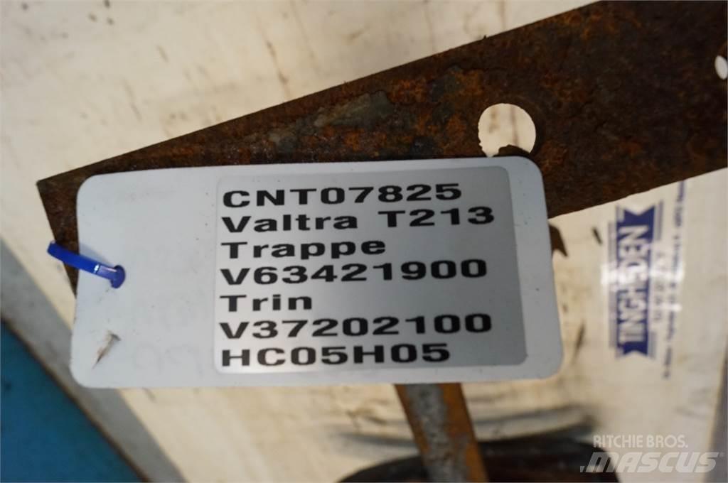 Valtra T213 其他拖拉机配件