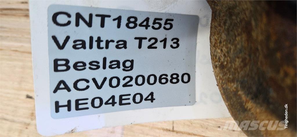 Valtra T213 其他拖拉机配件