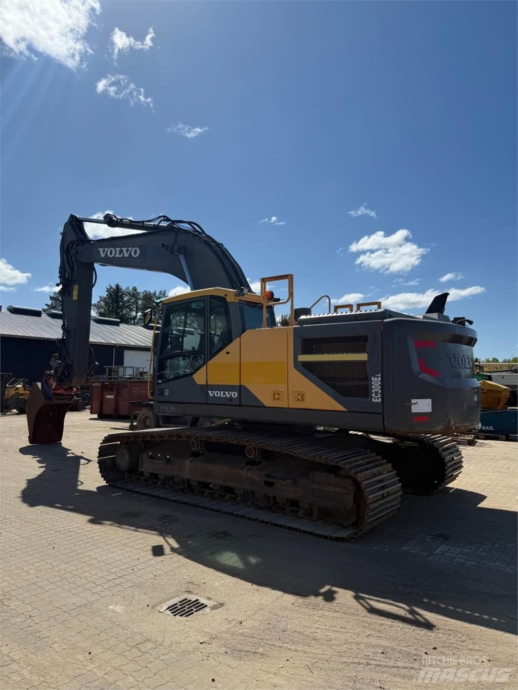 Volvo EC300EL 履带挖掘机