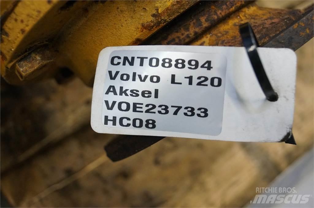 Volvo L120 轴