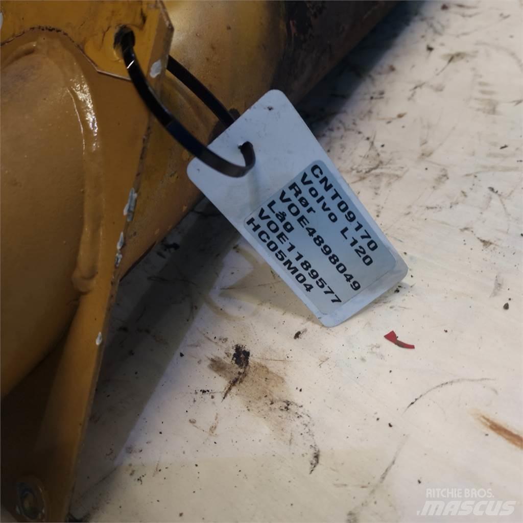 Volvo L120 其他组件