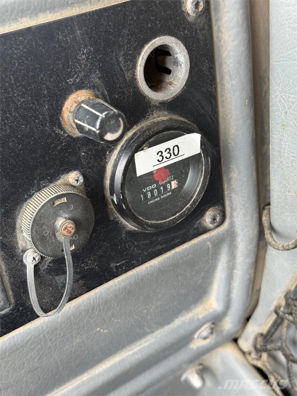 Volvo L330D 轮式装载机