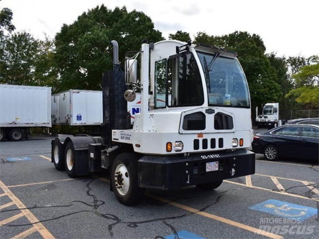 Autocar ACTT64 码头牵引车