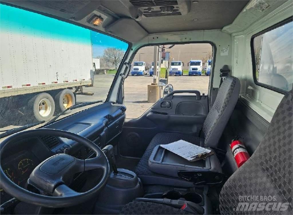 Chevrolet W4500 厢式货车