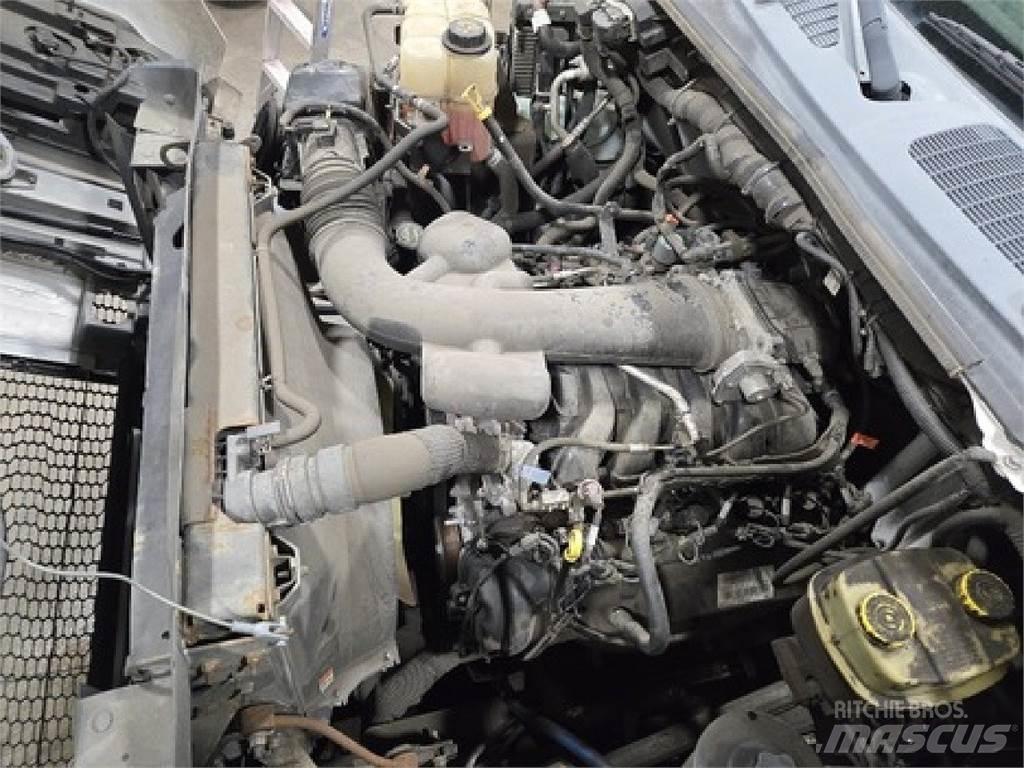 Ford F650 饮料运输车