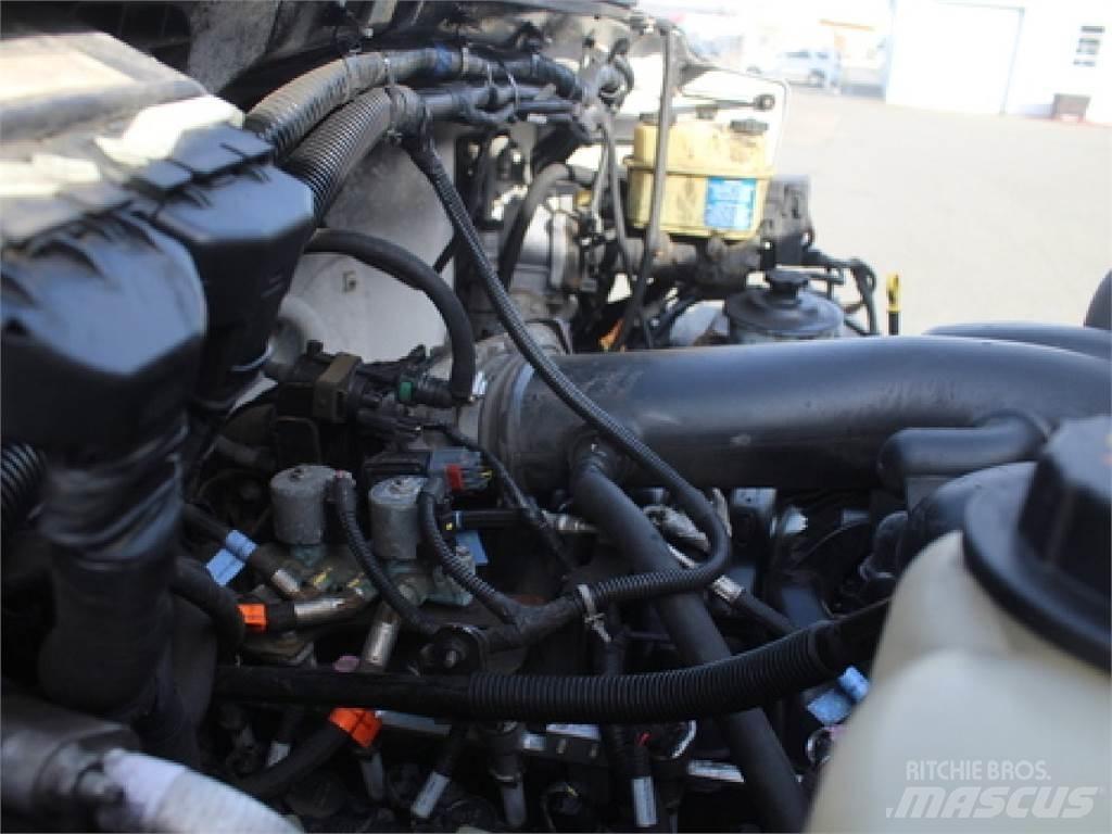 Ford F650 饮料运输车