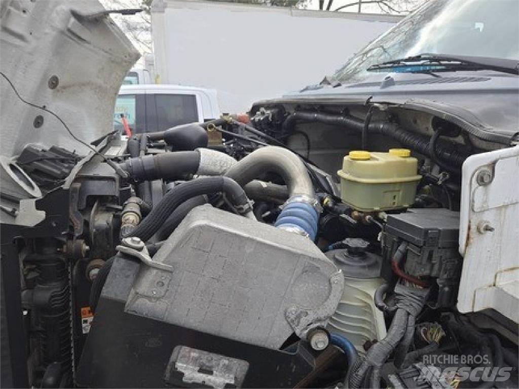 Ford F650 饮料运输车