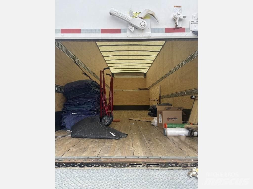 Ford F750 厢式货车
