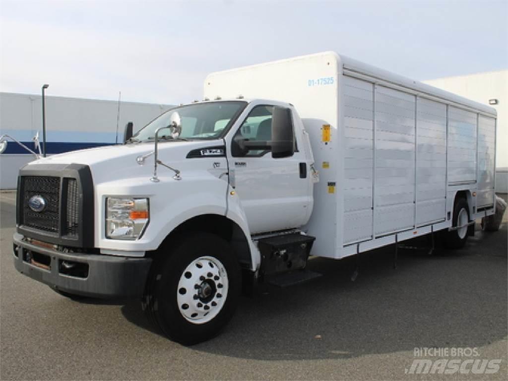 Ford F750 饮料运输车