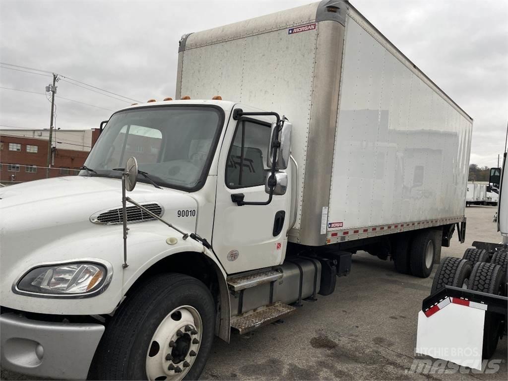 Freightliner M2 厢式货车