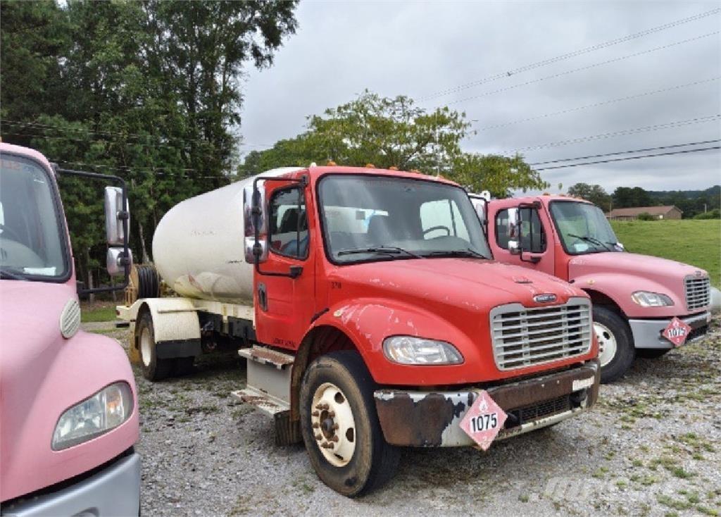 Freightliner M2 其他货车