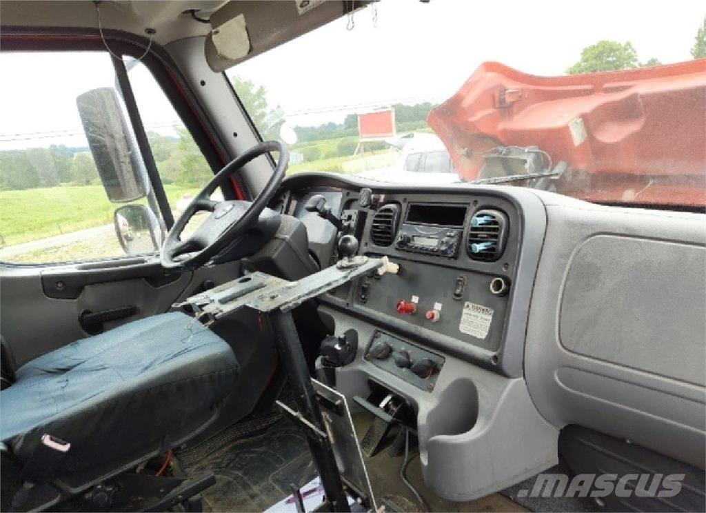 Freightliner M2 其他货车