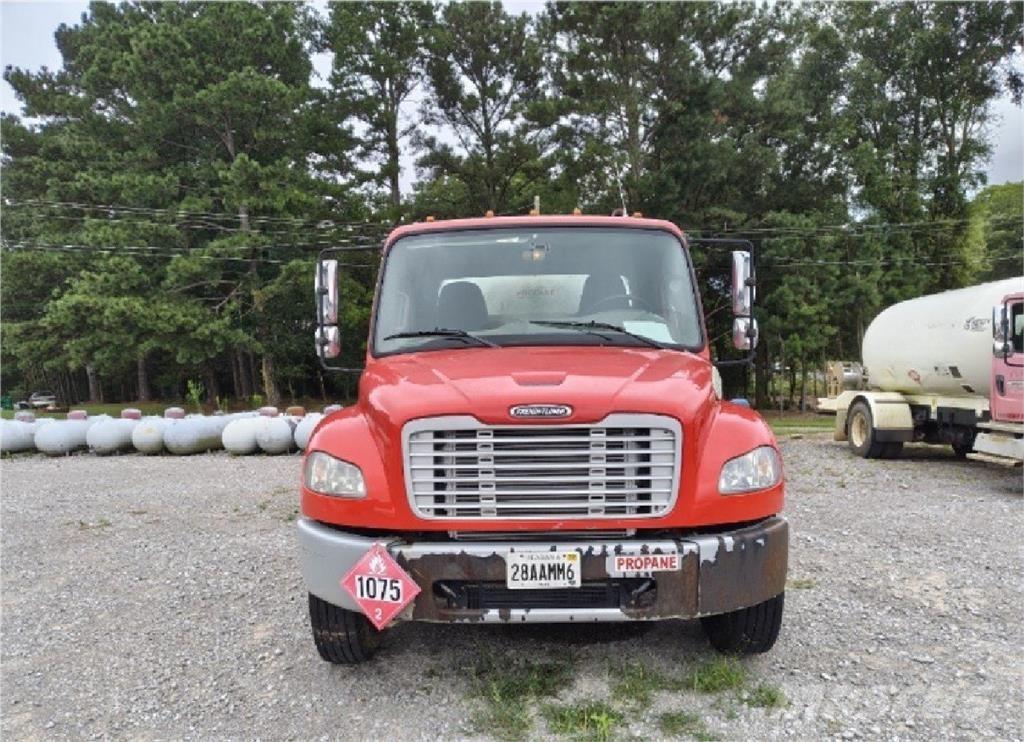Freightliner M2 其他货车