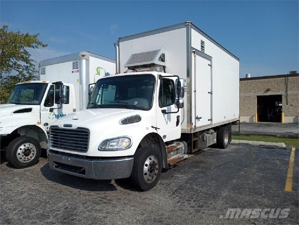 Freightliner M2-106 厢式货车