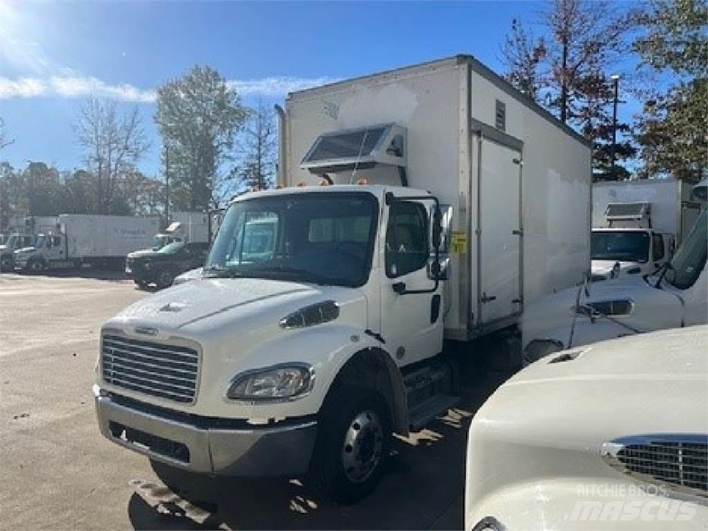Freightliner M2-106 厢式货车