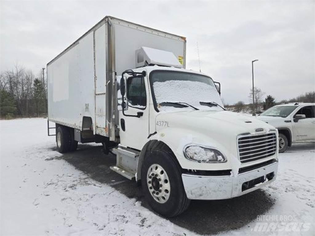 Freightliner M2-106 厢式货车